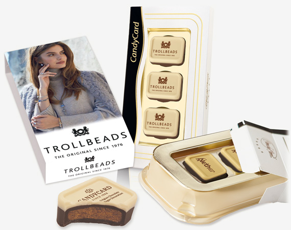 3 gepersonaliseerde pralines of bonbons in een geschenkdoos_candypraline per 3_candycard.jpg